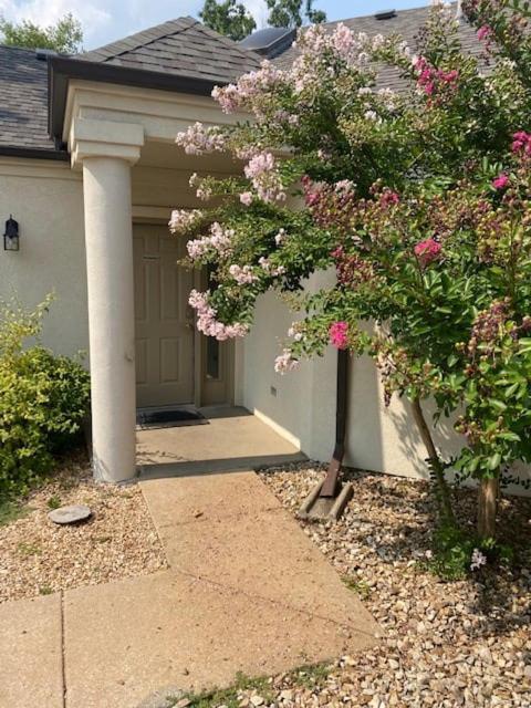 B 32-1 Spacious Villa Close To Pool Branson Exterior foto